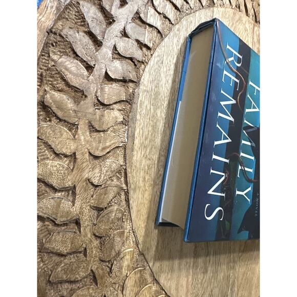 The Family Remains by Lisa Jewell Hardcover Book - Picture 4 of 7